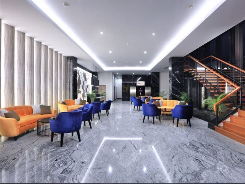 Quest Prime Cikarang By Aston Ξενοδοχείο Μπεκάσι Εξωτερικό φωτογραφία